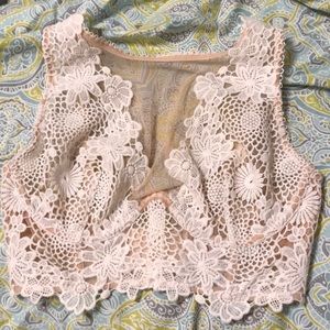 Victoria’s Secret Bralette. 32D white lace